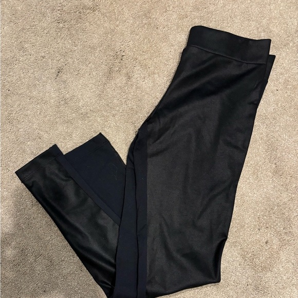 Pookie and Sebastian, black leather spandex leggings - Picture 4 of 4